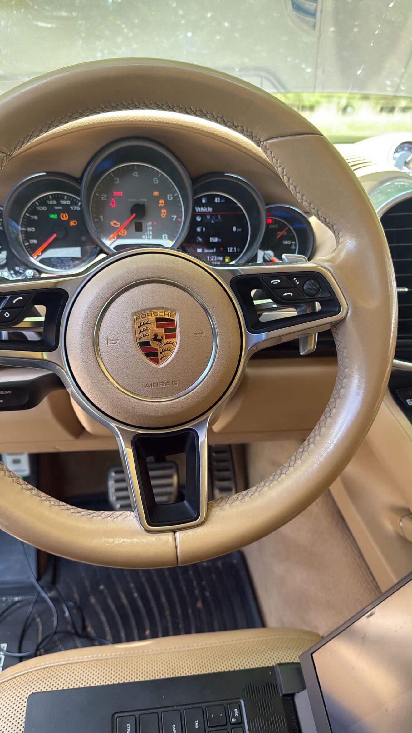 Porsche service